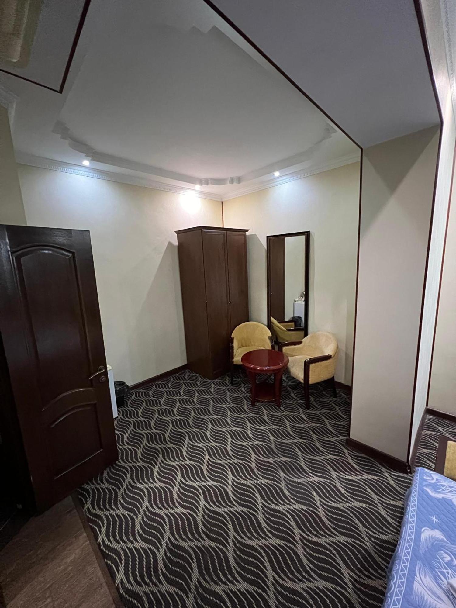 Sary Arka Hotel Shymkent Bilik gambar